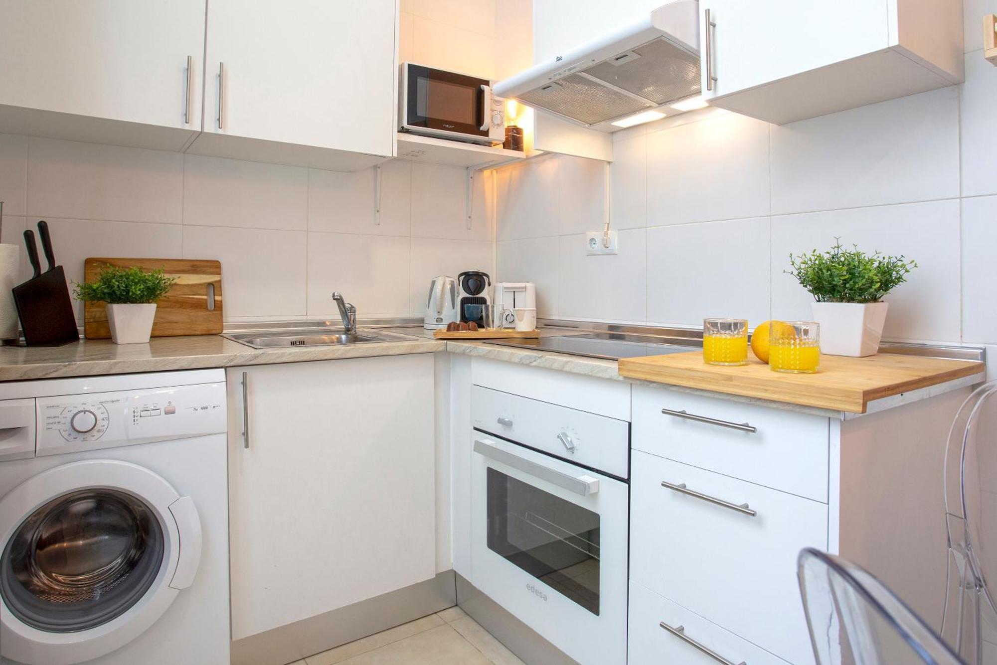 Apartamento Reformado En Malaga Centro By Rent Me Eksteriør bilde